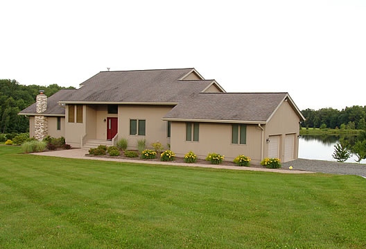 Glen at Lake Forest, Front of Home